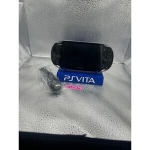 ps vita 1000 w/charger